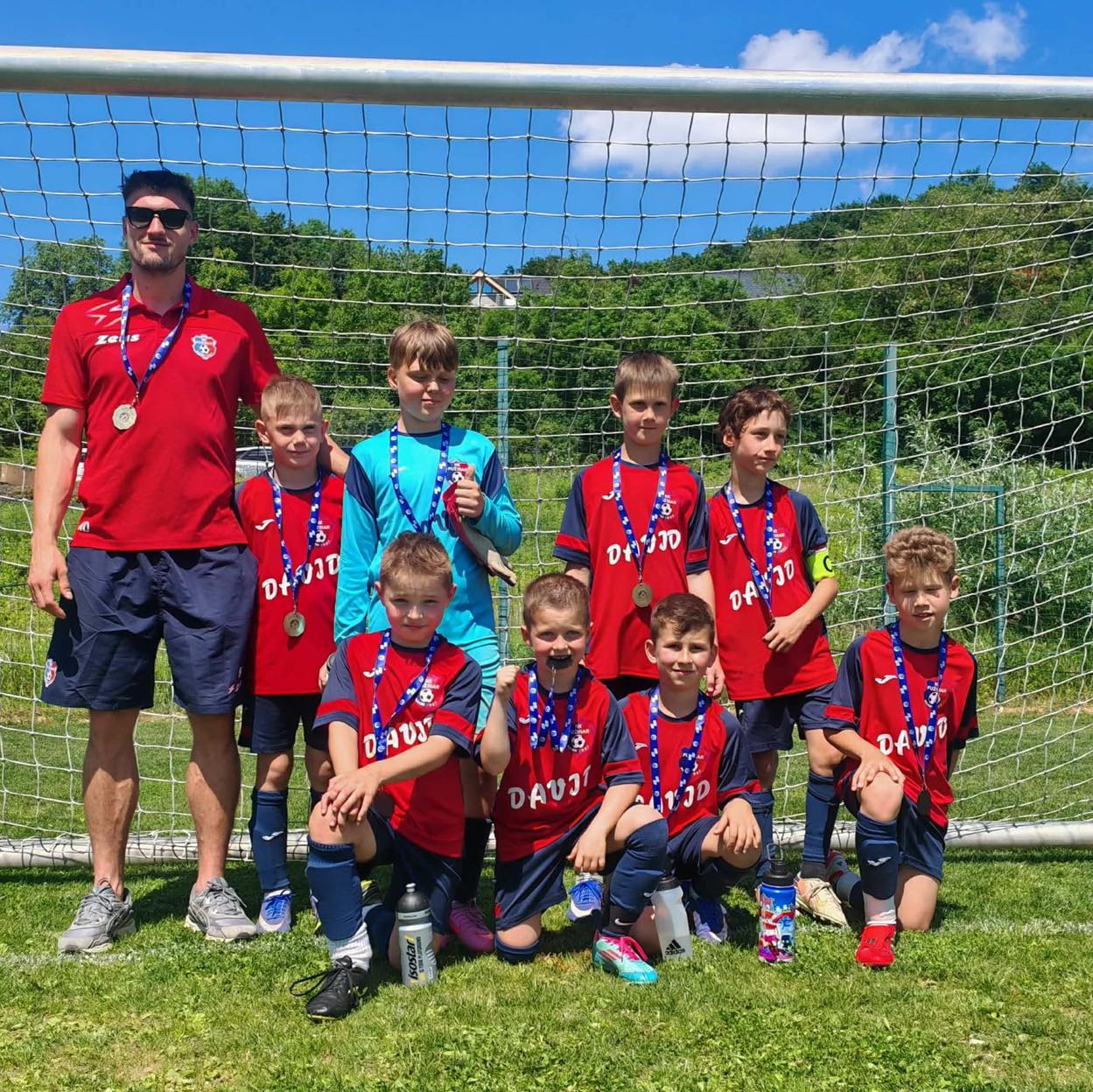 U9 ekipa po osvojenih medaljah